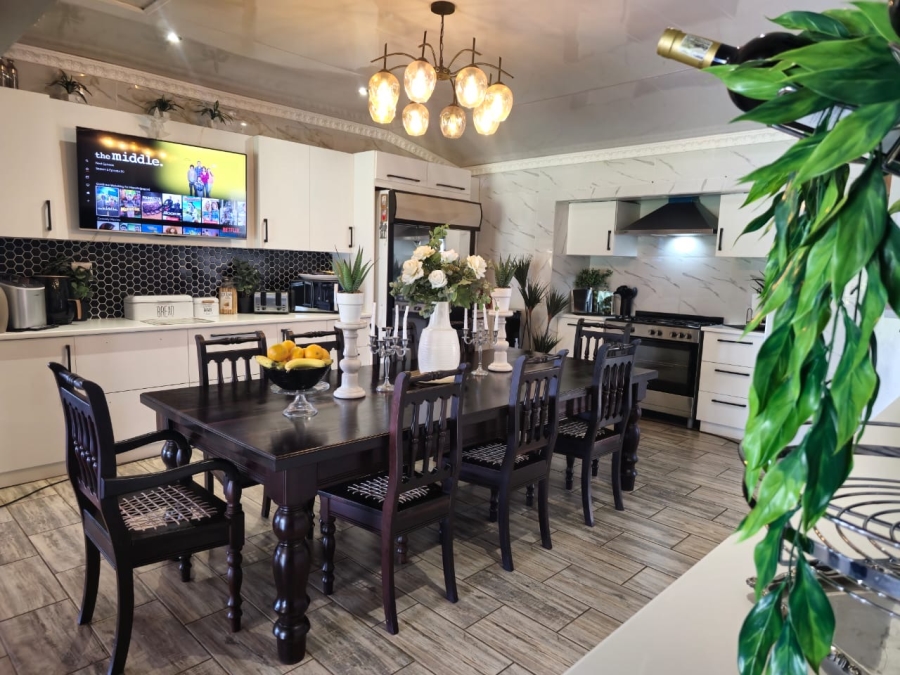13 Bedroom Property for Sale in Wilkoppies North West